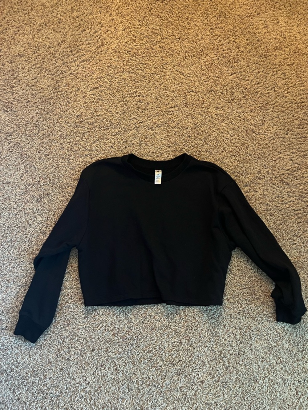 90 Degree By Reflex Black Cropped Crewneck Sweatshirt
